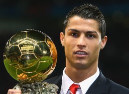 开云官网-新秀克尼普尔三分传奇，六度轰下5+三分，其余新人总和仅持平