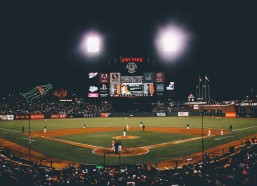 开云娱乐-电讯报独家，诺丁汉森林帅位生变，戴奇或成换帅首选目标