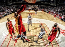 kaiyun_半场战报，格拉茨风暴与诺丁汉森林激战成和，吉布斯-怀特点球憾失