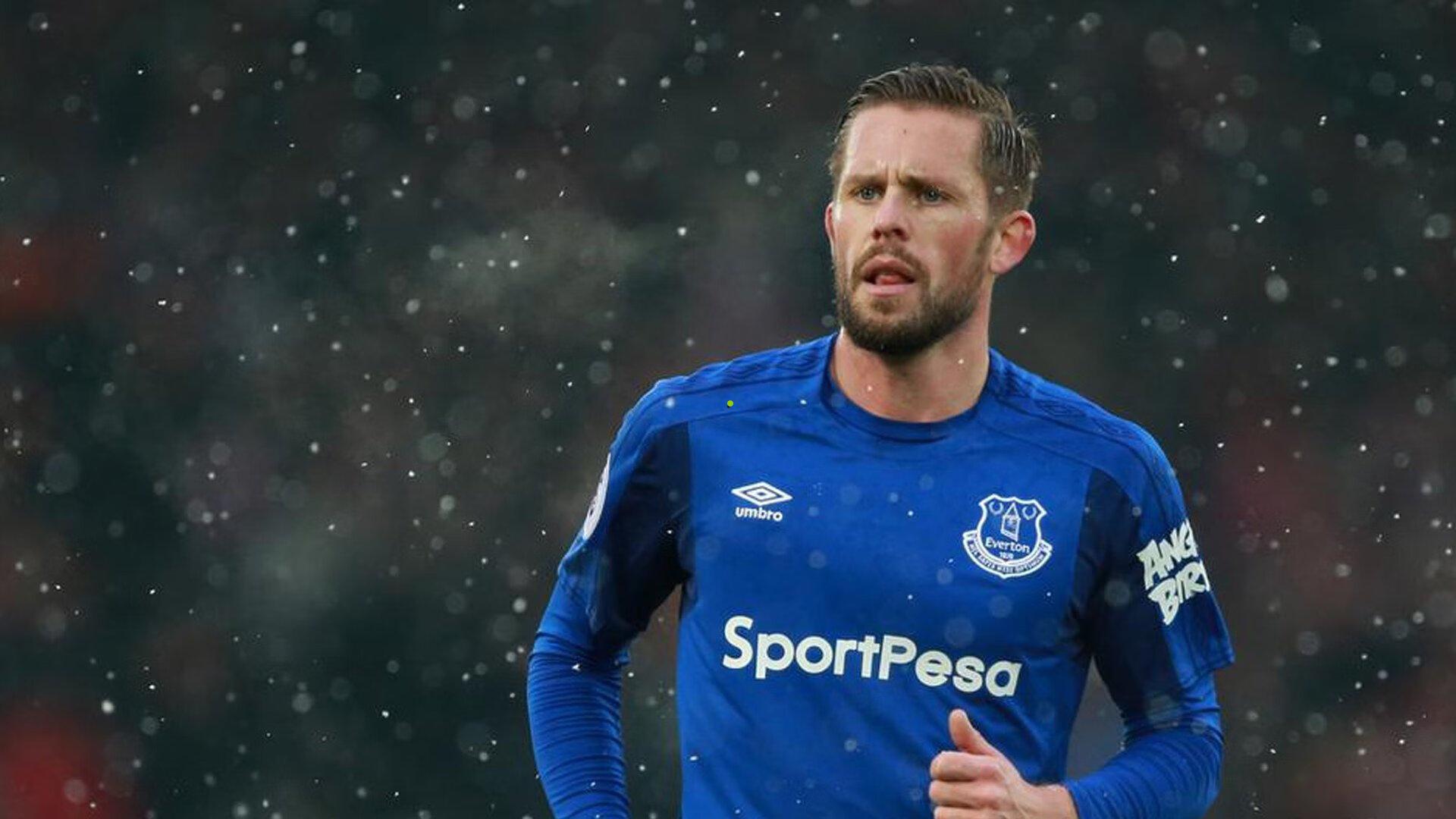 海港队压轴决战夺冠双冠，无争议展现赛季最佳足球